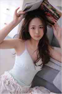 与女帝同胎，她总想拔我脐带精选全文