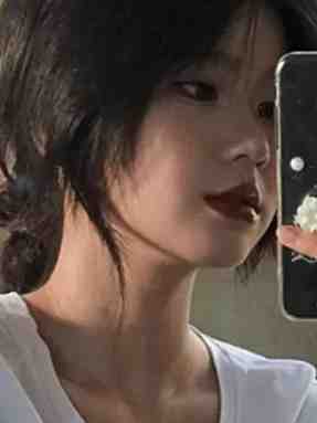 在线阅读七零糙汉太会宠，娇软美人想脱穷