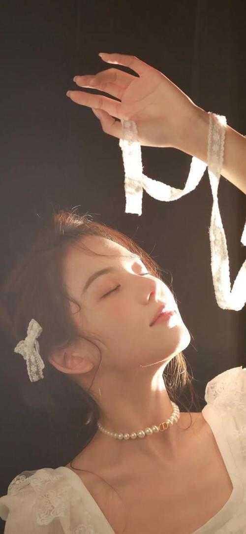 婚纱追星网暴我？京城世家齐出手小说全集