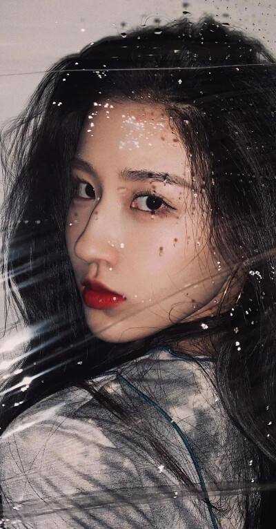 畅销巨作婚后，军官大佬喊我小祖宗