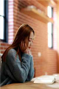 给美女花钱能返现，屌丝逆袭精选全文