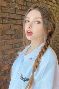 全文章节女儿出山，将我吹成了隐世高手！