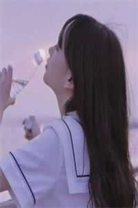 完整版阅读活成前任白月光后，她桃花朵朵开