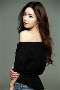 畅销书籍震惊，我被女帝抢婚