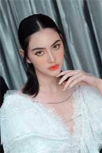 精品小说穿成年代文女配，我在八零撩娇夫