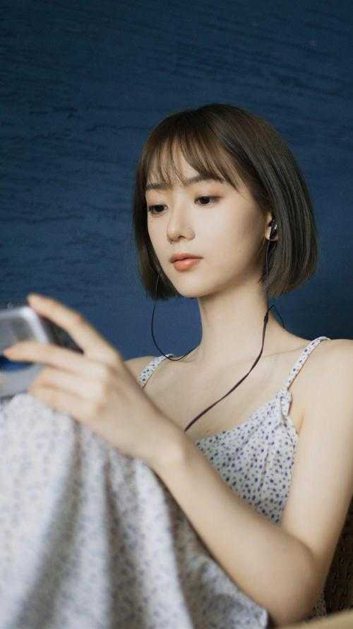 全文章节重生千年：开局收养未来女帝