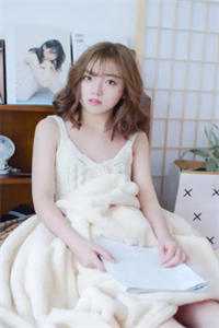 畅销巨著闪婚温情教授后，夜夜被私教