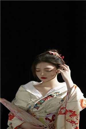 精品身为主角，我除了女帝老婆一无所有