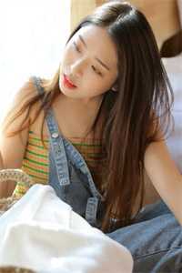 一胎四宝孩儿妈是女神老师 兔子吃肘子