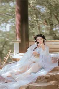 精品巧了，室友也是翡翠之王的女儿