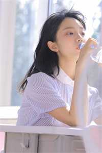 离谱！我成了首富老公的离婚律师全章节