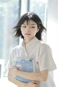 太子在侧，国色美人哭唧唧全文浏览