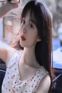 召唤百万大军,女帝给我削苹果完整版
