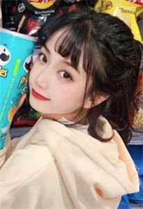 女配变团宠：影帝天天想撩我