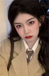 泥塑程雪灵