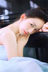替身贵妃将我扒光沉塘，暴君杀红了眼精选篇章