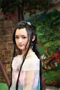 手撕装校领导亲戚的资助生和死装系草全文版