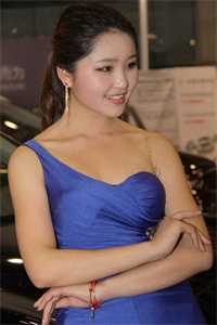 山洪爆发时，老婆逼我把救生艇的位置让给竹马全本小说