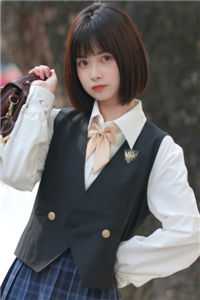文章精选阅读参加同学会，老婆在男神怀里撒娇