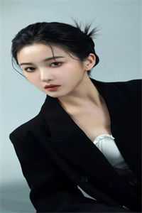 婚礼当天他逃婚，我淡定吃席精选小说推荐