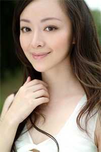 发现我真结婚后，遛我逃婚的竹马慌了周星辰谢君婉
