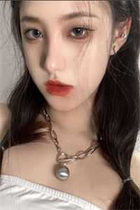 畅销书籍未婚妻怀了异父双胞胎，她让我和兄弟一人认领一个！