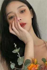 李寄楚楚的小说日月昭昭阅读