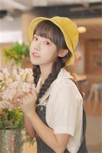 元宵节女儿被车撞死，给情人过生日的老公大骂她小畜生