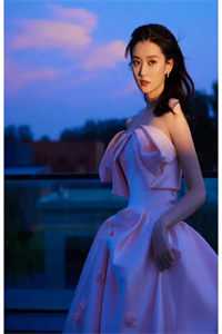 重生后，我和小师妹互换灵珠