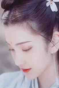 桃花依旧笑春风