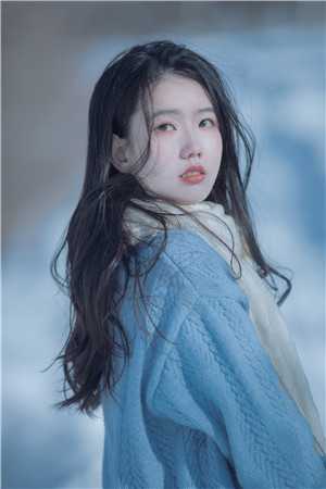弟弟的女友患有躁狂症