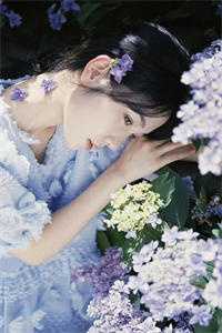 寒冬尽处，春芽生