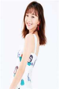四岁女儿抱着我的尸体哭得撕心裂肺，他却和青梅在订婚C500