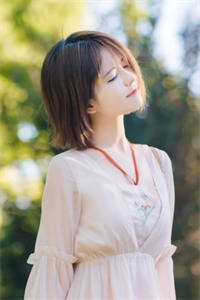 四岁女儿抱着我的尸体哭得撕心裂肺，他却和青梅在订婚C500