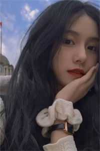 博士毕业后，我抛弃养母认回亲妈