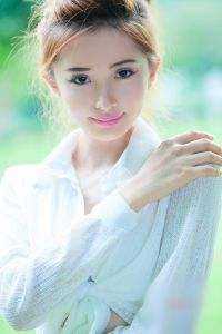 给儿子悬赏亲爹后，逼我当金丝雀的未婚夫悔疯了