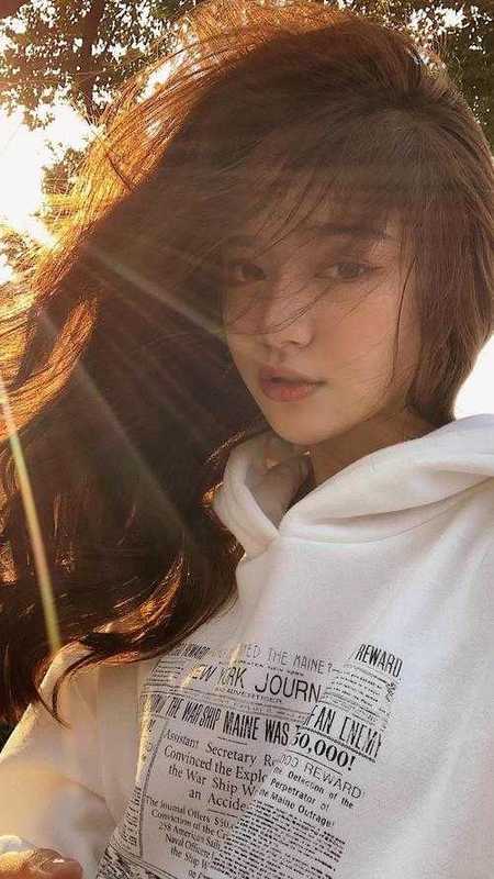 不斗白月光，我和闺蜜一起跑路了