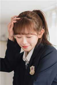 闺蜜挺着孕肚来当我嫂子，却不知我哥已死八年