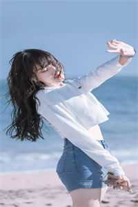 穿书后我尬撩帝君上瘾
