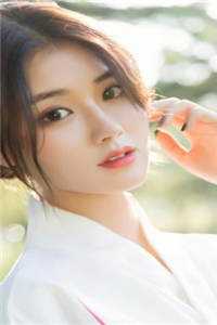 逃回现实后，疯批女二带娃追杀我