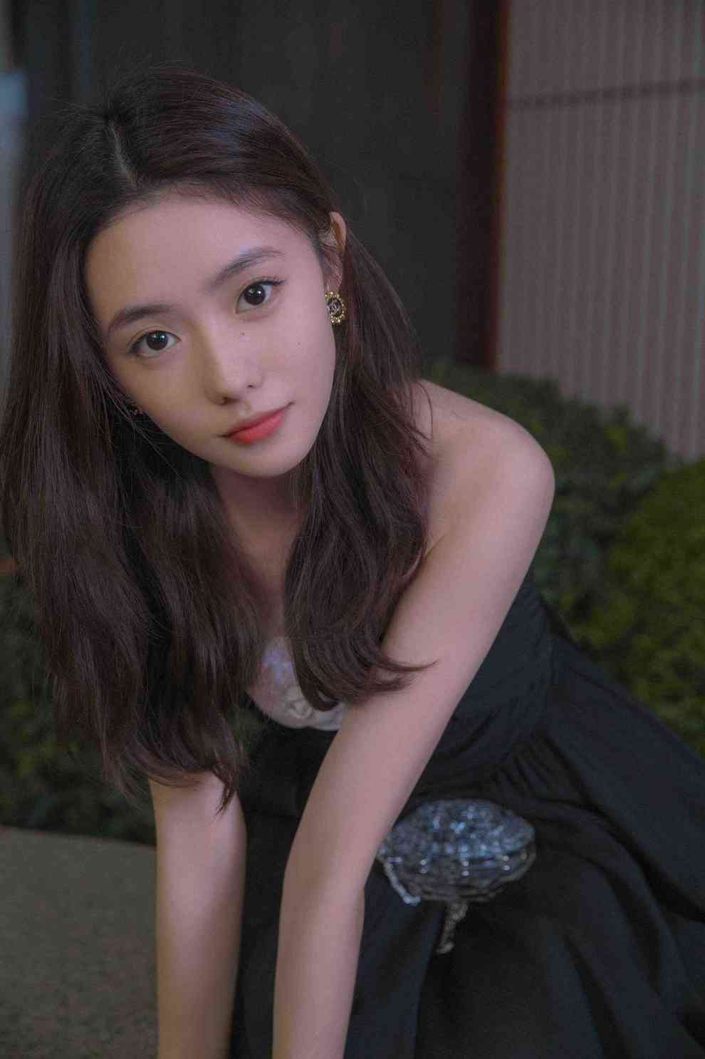 皇帝决定选择穿越女后，皇后娘娘登基了热门小说孟承霄沈织桐
