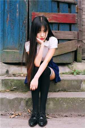 我十六岁时,父皇才想起自己还有这么一个女儿