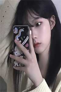 丧尸末日，女友为等竹马拦我生路