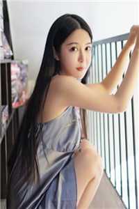 男友为了讨好联姻对象把我关进狗笼子里，两人当着我的面缠绵