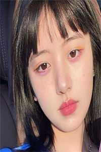 炫耀儿子的毕业照后，抓娃娃的我气疯了