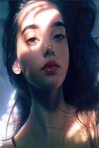 拒认老公和养妹的孩子，老公送我去做女体盛