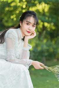 庶妹抢先怀上我未婚夫的孩子，我转身嫁病弱太子