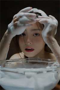 嫁太监？踏破鬼门女帝凤临天下