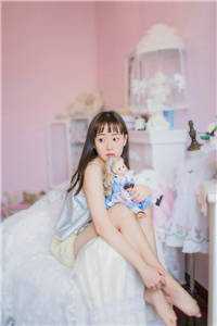 替未婚妻求了平安符后，我转头娶了她的死对头