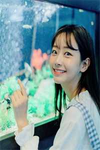怀胎七月，见到老公和小姑子互喂进口糖